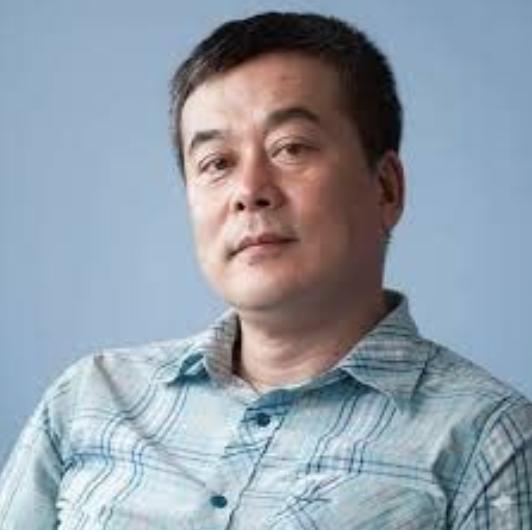 謝金河人物照片
